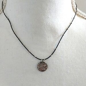 Silver tree of life necklace new